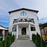 Clara Eforie Nord